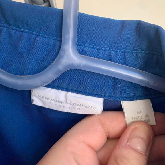 Deep Blue Ruffled Sleeveless blouse - Picture 2 of 4